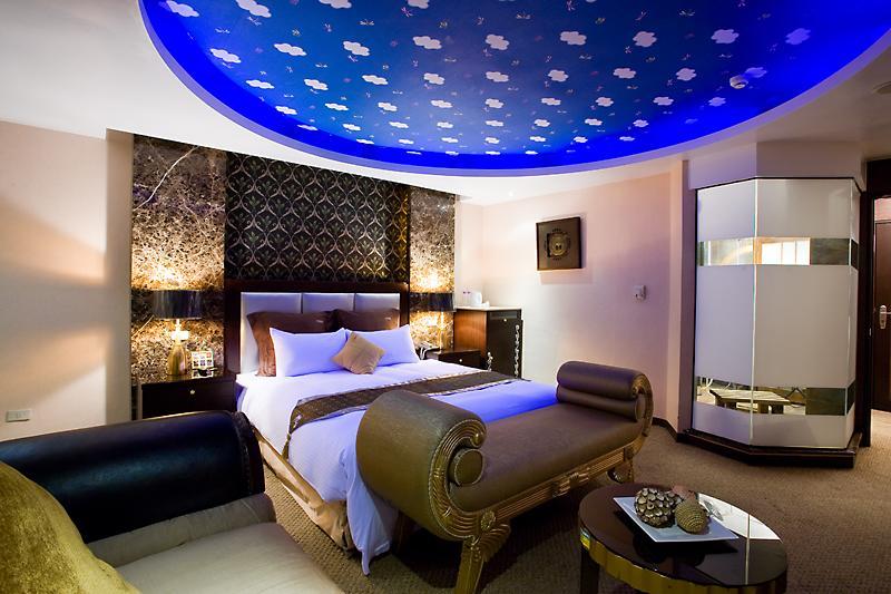 Crystal Business Motel Сіньчжу Екстер'єр фото